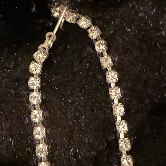 Art Deco Rhinestone Necklace & Jomaz Rhinestone Clip Earrings - Picture 3 of 9